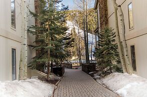 Chateaux Dumont #2701 by Summit County Mountain Retreats