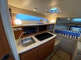 Stunning 2-bed Boat in Dreverna