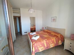 Rosa Virginia vista mare