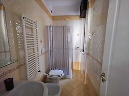 Rosa Virginia vista mare