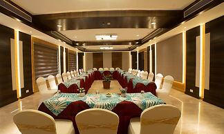 Hotel Rajhans Abhinandan