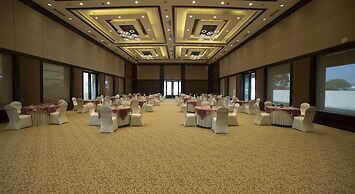 Hotel Rajhans Abhinandan