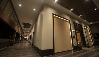 Hotel Rajhans Abhinandan