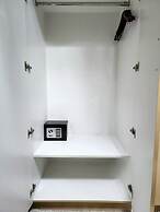 High-Tech Studio at Grass Residences -2 persons only, Quezon City