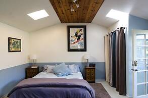 Plum Guide - The Carling Nest