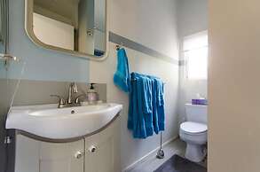 Plum Guide - The Carling Nest