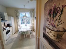 Superior 2-bed Apartment in Kotka. Sauna Facility