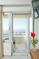 Kostakis Beach Hotel