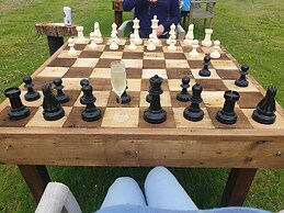 Luxury Safari Lodge Surrounded by Deer!! 'roe'