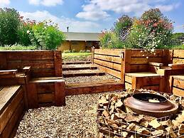 Luxury Safari Lodge Surrounded by Deer!! 'roe'