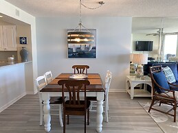 Ashworth 502 3 Bedroom Condo by RedAwning