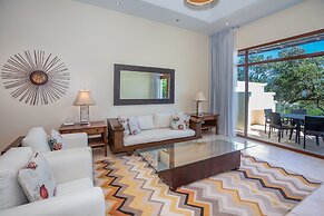 Pristine Bay 1003 3 Bedroom Home by RedAwning