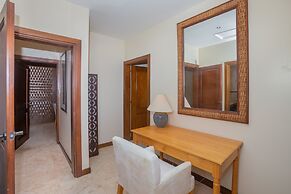 Pristine Bay 1003 3 Bedroom Home by RedAwning
