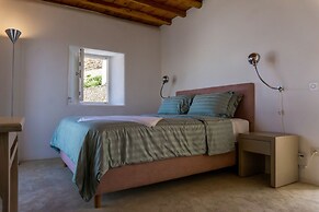 Villa Ester with Heated Pool & Hot Tub