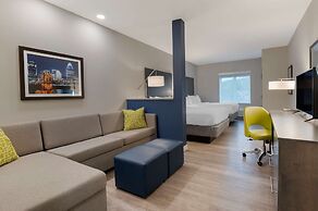 Comfort Suites Cincinnati University - Downtown