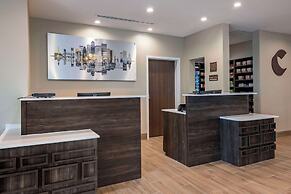 Comfort Inn & Suites Jacksonville - Orange Park Near Naval Air Station