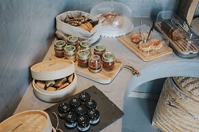 Pignolia Suites - Adults Only