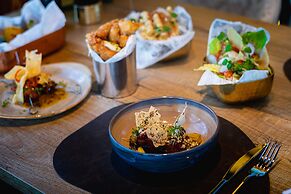 Fletcher Hotel Restaurant ByZoo Emmen