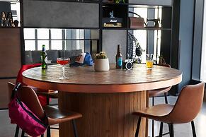 Moxy Edinburgh Fountainbridge