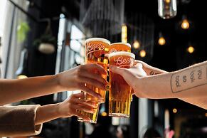 Moxy Edinburgh Fountainbridge