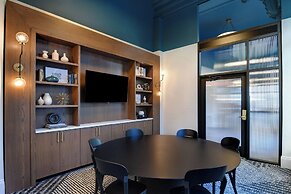 Courtyard by Marriott Cincinnati Downtown