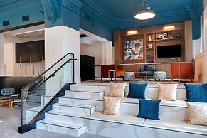 Courtyard by Marriott Cincinnati Downtown