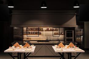 Epicurean Atlanta, Autograph Collection