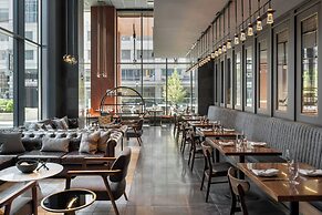 Epicurean Atlanta, Autograph Collection