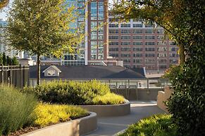 Epicurean Atlanta, Autograph Collection