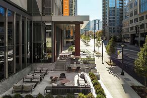 Epicurean Atlanta, Autograph Collection