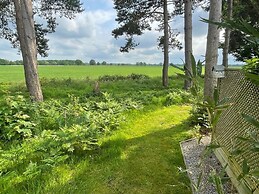 Hollicarrs - Wildflower Lodge