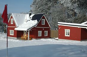 Cottage Faflik - Air Con And Own Sauna, Swedish House no 001