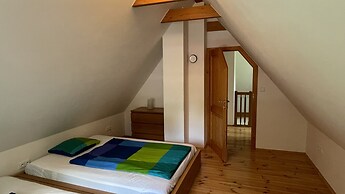 Cottage Faflik - Air Con And Own Sauna, Swedish House no 001