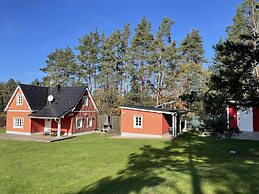 Cottage Faflik - Air Con And Own Sauna, Swedish House no 001