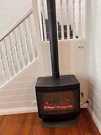 Sails - Elegant, spacious beach villa