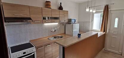 House With Private Pool M&M