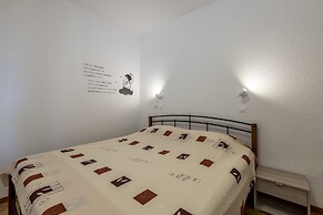 House With Private Pool M&M