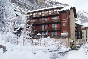 Hotel Alpina