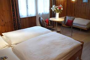 Hotel Alpina