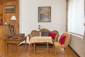 Hotel Alpina