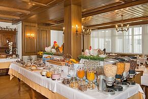 Hotel Alpina