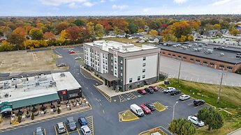Comfort Suites St. Louis - Sunset Hills