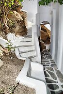 Paola's Town Boutique Hotel