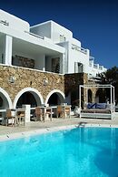 Paola's Town Boutique Hotel