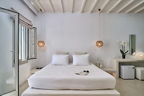 Paola's Town Boutique Hotel