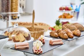 Paola's Town Boutique Hotel