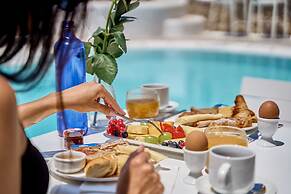 Paola's Town Boutique Hotel