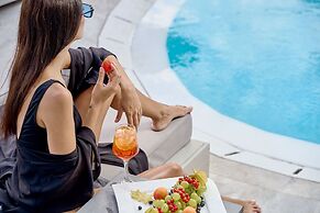 Paola's Town Boutique Hotel