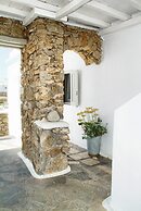 Paola's Town Boutique Hotel