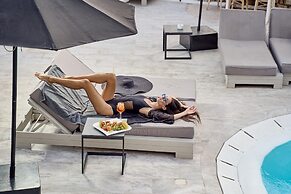 Paola's Town Boutique Hotel